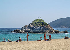 Kalamitsi Beach