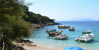 Mikros Gialos Beach