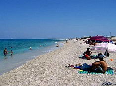 Gyra Beach